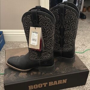 Ariat Black Heeled Boots with Tan Stitching